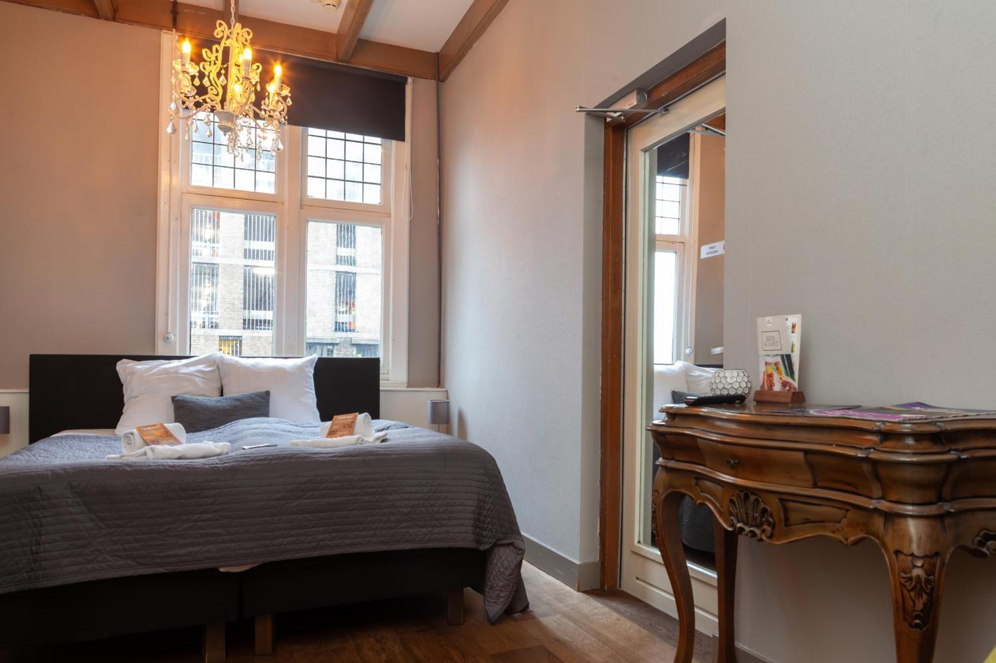 Kings Inn City Hotel Alkmaar Bagian luar foto