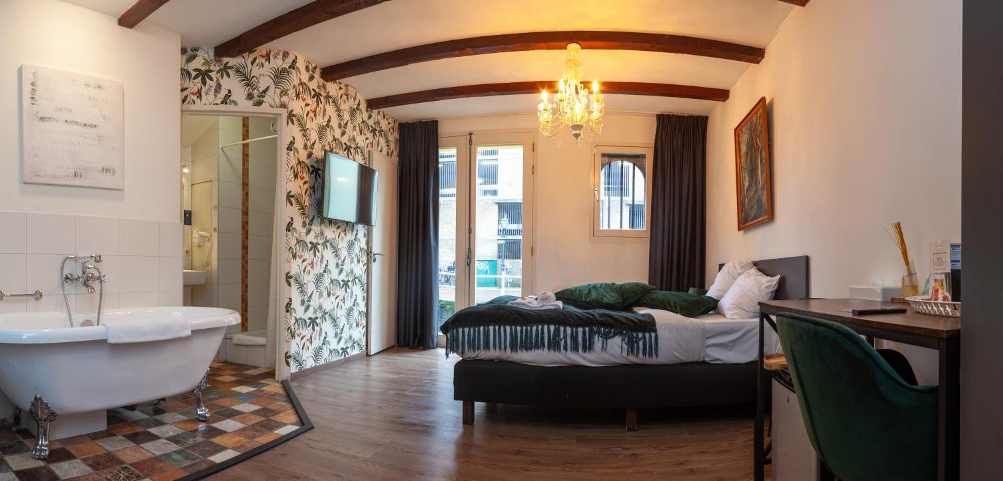 Kings Inn City Hotel Alkmaar Bagian luar foto