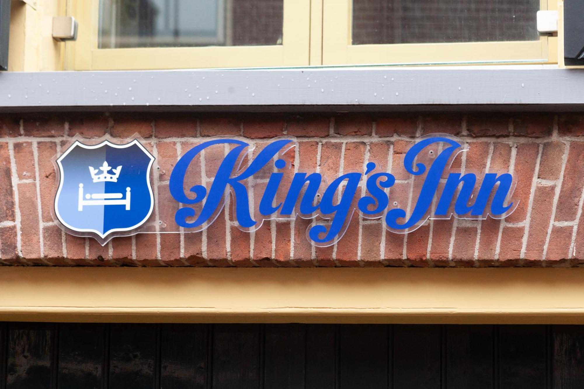 Kings Inn City Hotel Alkmaar Bagian luar foto
